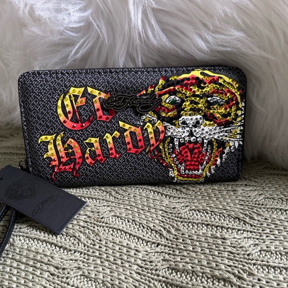 NWT Ed Hardy Tiger Black Wallet with Red, Yellow & White Studded Tiger, Size Lg